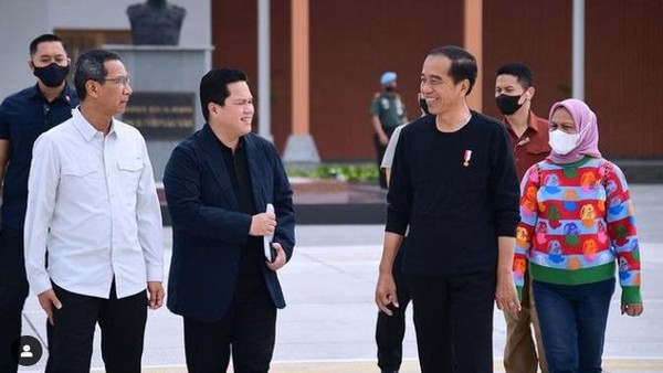 Jokowi Mudik ke Solo Hari Ini, Erick Thohir-Heru Budi Antar ke Bandara (dok Instagram Jokowi)