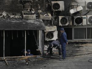 Kebakaran Rumah Sakit di Beijing Tewaskan 21 Orang Kebakaran Rumah Sakit di Beijing Tewaskan 21 Orang