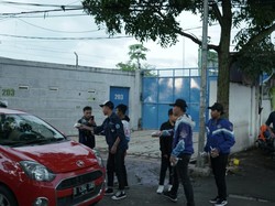 Ketika XTC dan Brigez Serbu Kebaikan Lewat Berbagi Takjil