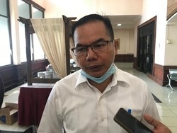 Karyawan 10 Perusahaan di NTB Ngadu ke Disnaker soal THR