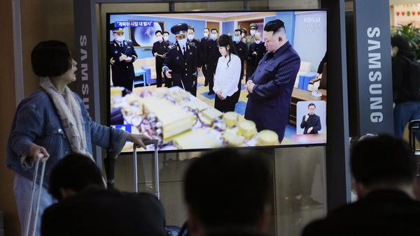 Kim Jong Un Siap Luncurkan Satelit Mata-mata Pertama Korut