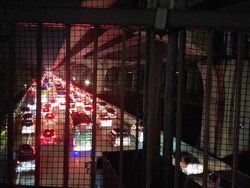 Jelang Dini Hari, Km 31 Tol Cikarang Arah Cikampek Macet