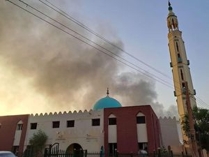 Perang di Sudan, WHO: 413 Orang Tewas, 3551 Terluka Perang di Sudan, WHO: 413 Orang Tewas, 3551 Terluka