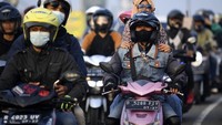 Pemudik Motor Mulai Lintasi Pantura