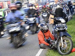Mudik Naik Motor? Lakukan Ini Supaya Otot Enggak Nyeri