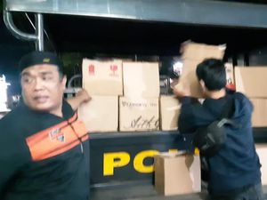 Gelar Operasi Jelang Lebaran, Polisi di Makassar Sita 120 Botol Miras