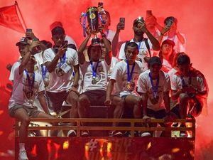 Pemain PSM Singgung Hilal Usai Juara, Manajemen Diminta Benahi Finansial Pemain PSM Singgung Hilal Usai Juara, Manajemen Diminta Benahi Finansial