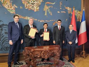 Kembangkan Pembangkit Hidrogen, PLN Jemput Bola Sampai ke Prancis