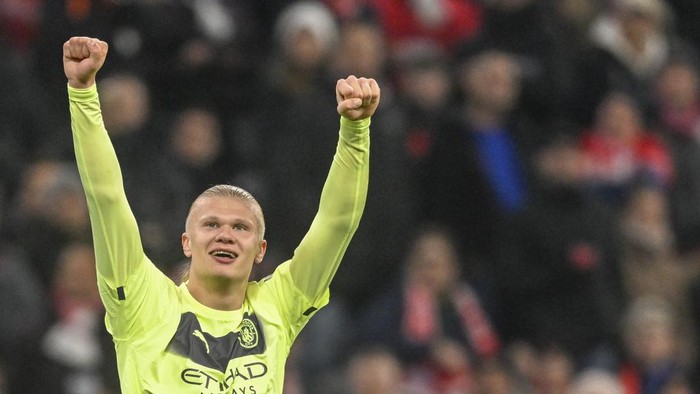 Manchester Citys Erling Haaland celebrates after scoring his sides opening goal during the Champions League quarter finals second leg soccer match between Bayern Munich and Manchester City, at the Allianz Arena stadium in Munich, Germany, Wednesday, April 19, 2023. (AP Photo/Andreas Schaad)