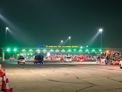 Tak Ada Antrean Kendaraan, Lalin di GT Cikampek Utama Lancar Malam Ini