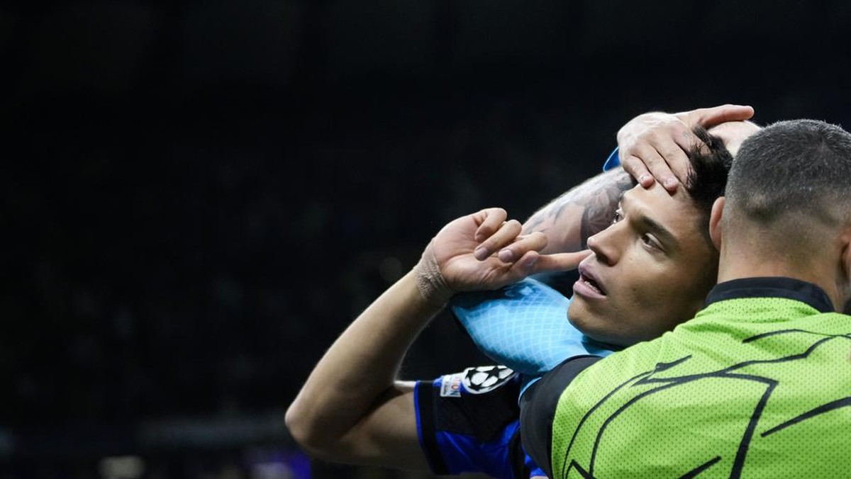 Hasil Liga Champions dini hari tadi: Manchester City dan Inter Milan lolos ke semifinal (AP/Luca Bruno)