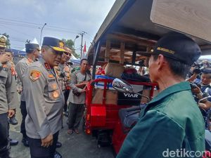 Tinjau Posko Pengamanan, Kapolda Metro Ingatkan Pemudik Istirahat saat Lelah