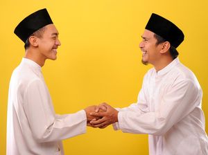 Cara Masuk Agama Islam, Benarkah Hanya Menyebut Syahadat?
