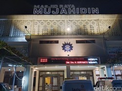 Kumandang Takbir Menggema di Masjid Raya Mujahidin Bandung