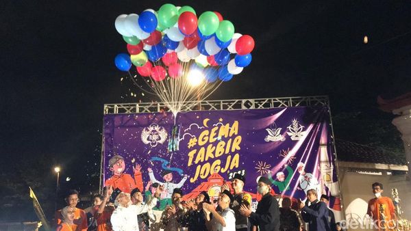 Potret Kemeriahan Gema Takbir di Jogja