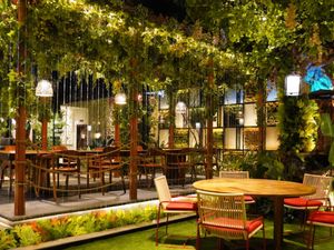 6 Wisata Kuliner Instagramable di Tangerang, Mirip Michael Garden