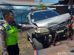 2 Mobil Rombongan Pemudik Tabrakan di Jalan Jogja-Solo Delanggu
