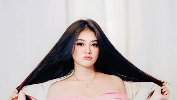 5 Potret Olivia Noor Masih Suka Gombalin Netizen Selama Ramadan