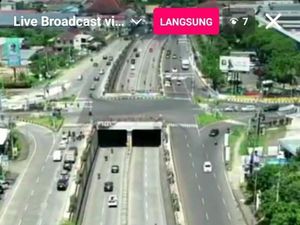 Pantauan Udara Arus Lalin Simpang Karanglo H-2 Lebaran Masih Lengang