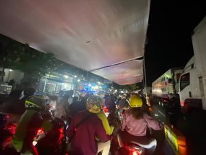 Pelabuhan Gilimanuk Membeludak, Pemudik: Biasanya 4 Jam Jadi 10 Jam