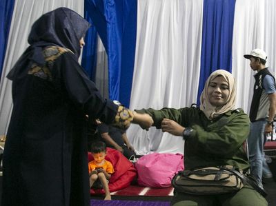 Asyik... Ada Pijat Gratis untuk Pemudik di Indramayu
