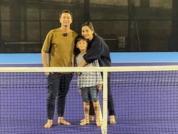 Sultan! Raffi Ahmad Buat Lapangan Tenis di Andara