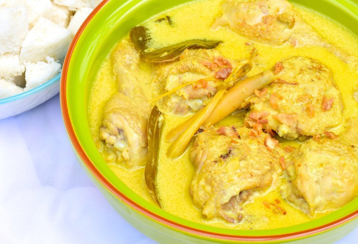 Resep Opor Ayam Praktis dan Komplet