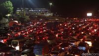 Situasi Terkini Pelabuhan Merak, Padat Pemudik