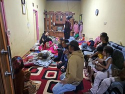 32 Warga Purwakarta Keracunan Diduga Setelah Minum Es Kelapa