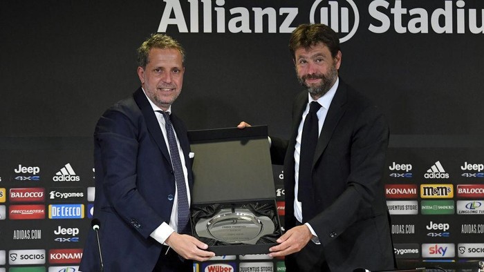 TURIN, ITALY - JUNE 04: Fabio Paratici and Andrea Agnelli attend a Juventus Press Conference at Allianz Stadium on June 04, 2021 in Turin, Italy. (Photo by Filippo Alfero - Juventus FC/Juventus FC via Getty Images)