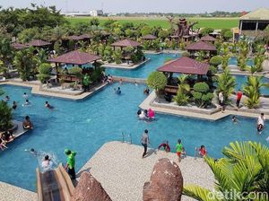 5 Destinasi Wisata Menarik di Karawang: Green Canyon hingga Cigentis 5 Destinasi Wisata Menarik di Karawang: Green Canyon hingga Cigentis