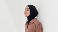 10 Gaya Lesti Kejora Pakai Tunik & Gamis, Laris di Tanah Abang untuk Lebaran