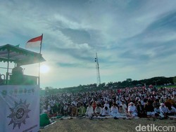 Suasana Salat Id Warga Muhammadiyah Makassar di Lapangan Awwalul Islam