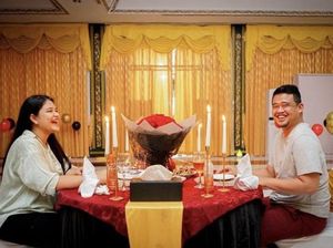 Kahiyang Ayu Ulang Tahun Ke-32, Ini Momen Kuliner Bersama Sang Suami Kahiyang Ayu Ulang Tahun Ke-32, Ini Momen Kuliner Bersama Sang Suami