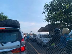 Cerita Beda Nuriah dan Eva Terkena Macet Saat Mudik ke Cilacap