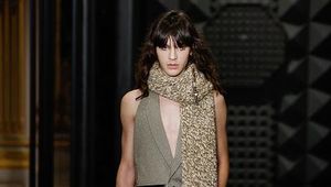 10 Koleksi Louis Vuitton Fall/ Winter 2023, Hadirkan Busana French Style