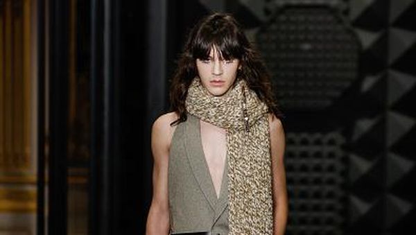 10 Koleksi Louis Vuitton Fall/ Winter 2023, Hadirkan Busana French Style