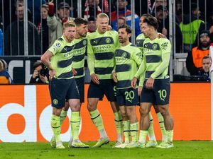 Bonus Menggiurkan Menanti Man City Jika Raih Treble Musim Ini