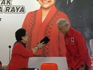 Mega ke Ganjar: Awas Kalau Nggak Ngomong Petugas Partai, Untung Nurut Mega ke Ganjar: Awas Kalau Nggak Ngomong Petugas Partai, Untung Nurut