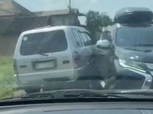 Pelajaran dari Kasus Panther Vs Pajero Sport Lawan Arah, Perlu Ditiru? Pelajaran dari Kasus Panther Vs Pajero Sport Lawan Arah, Perlu Ditiru?