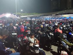 H-2 Lebaran, Pemudik Motor Kembali Padati Pelabuhan Ciwandan