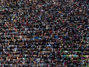 Ribuan Muslim Albania-Qatar Laksanakan Salat Idul Fitri