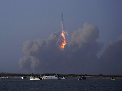 Roket Raksasa Starship Meledak, Elon Musk Malah Senang