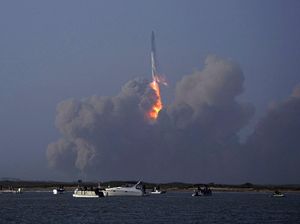 Roket Raksasa Starship Meledak, Elon Musk Malah Senang Roket Raksasa Starship Meledak, Elon Musk Malah Senang