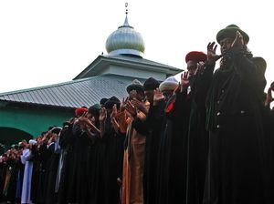 Suasana Salat Idul Fitri Jemaah An-Nadzir di Gowa