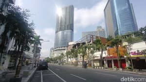 Potret Sepinya Surabaya Ditinggal Mudik