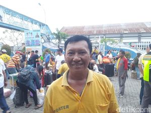 Cerita Porter Pelabuhan Belawan, Penumpang Meningkat-Penghasilan Turun