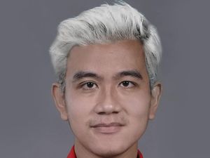 Alasan Gibran Edit Foto Rambut Putih: Kurang Gawean Wae Alasan Gibran Edit Foto Rambut Putih: Kurang Gawean Wae