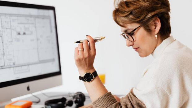 Ilustrasi riset kisaran gaji/Foto: Pexels/Karolina Grabowska