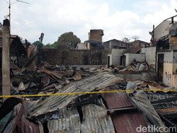 Kebakaran Dahsyat Belasan Rumah Warga di Medan Dipicu Korsleting Listrik